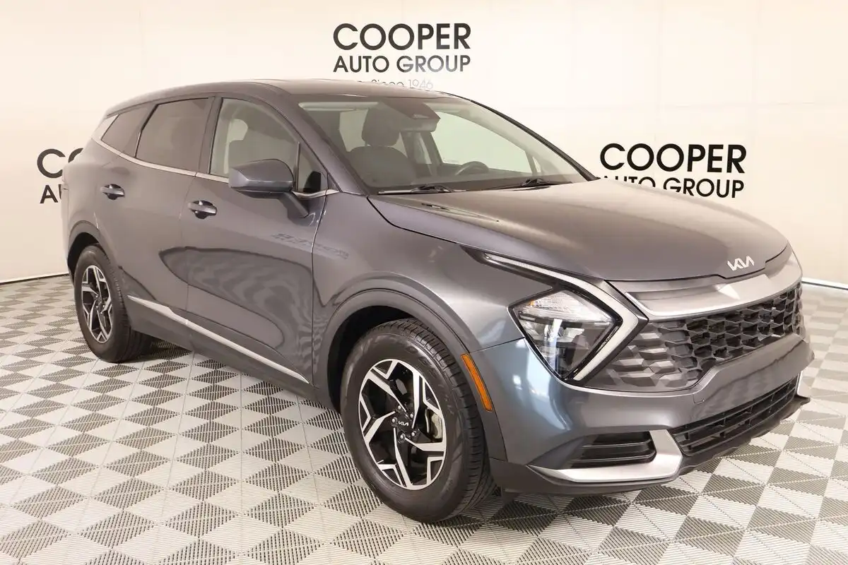 2023 Kia Sportage 2.5 LX AT's photo