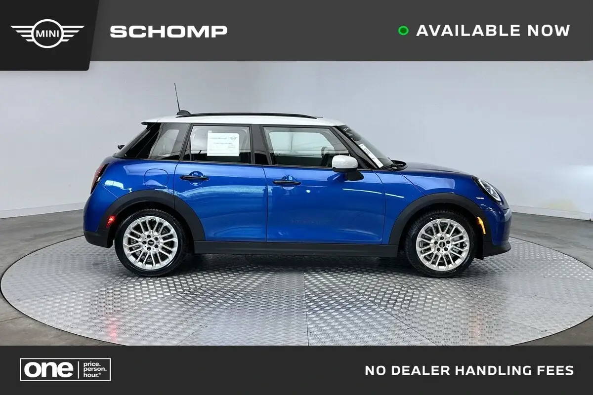 2026 MINI Hardtop undefined photo 1