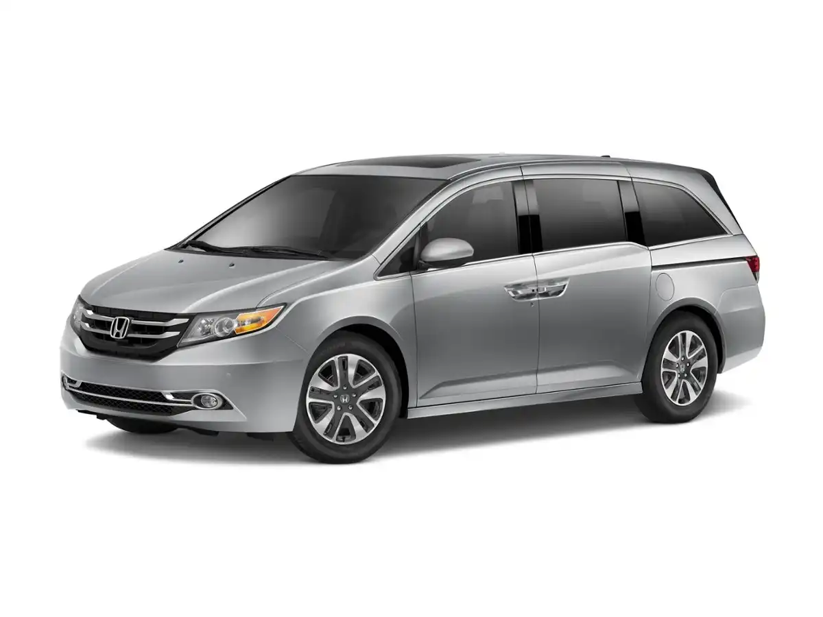 2015 Honda Odyssey Touring Elite's photo