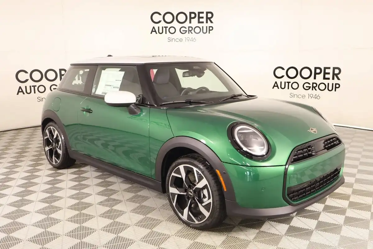 2027 MINI Cooper Cooper C 3 Door's photo