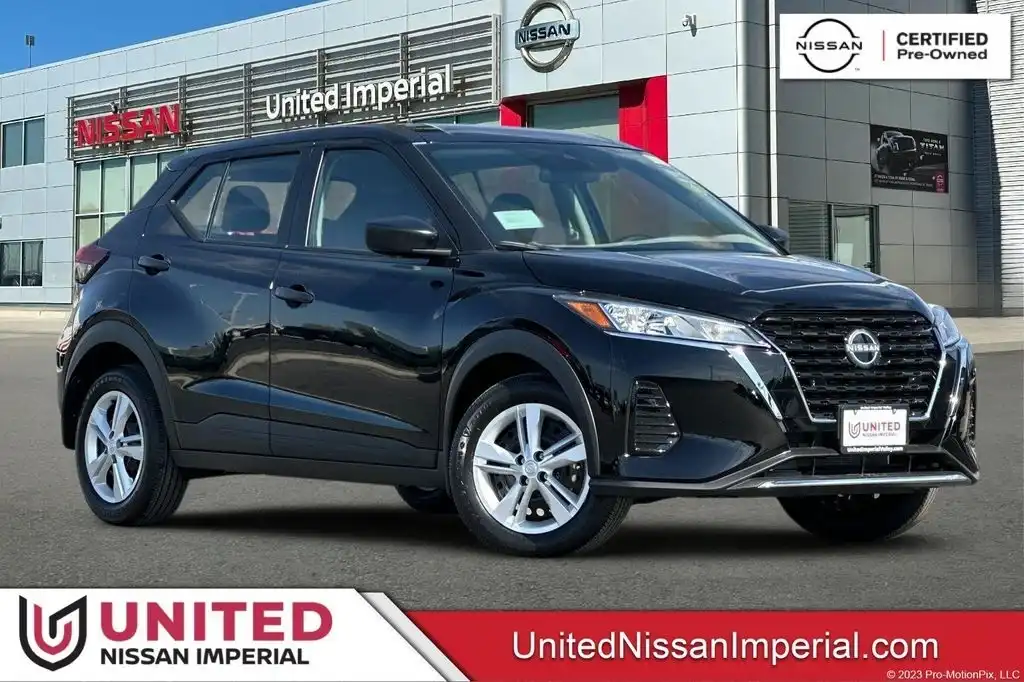 2025 Nissan Kicks Play 1.6 FWD's photo
