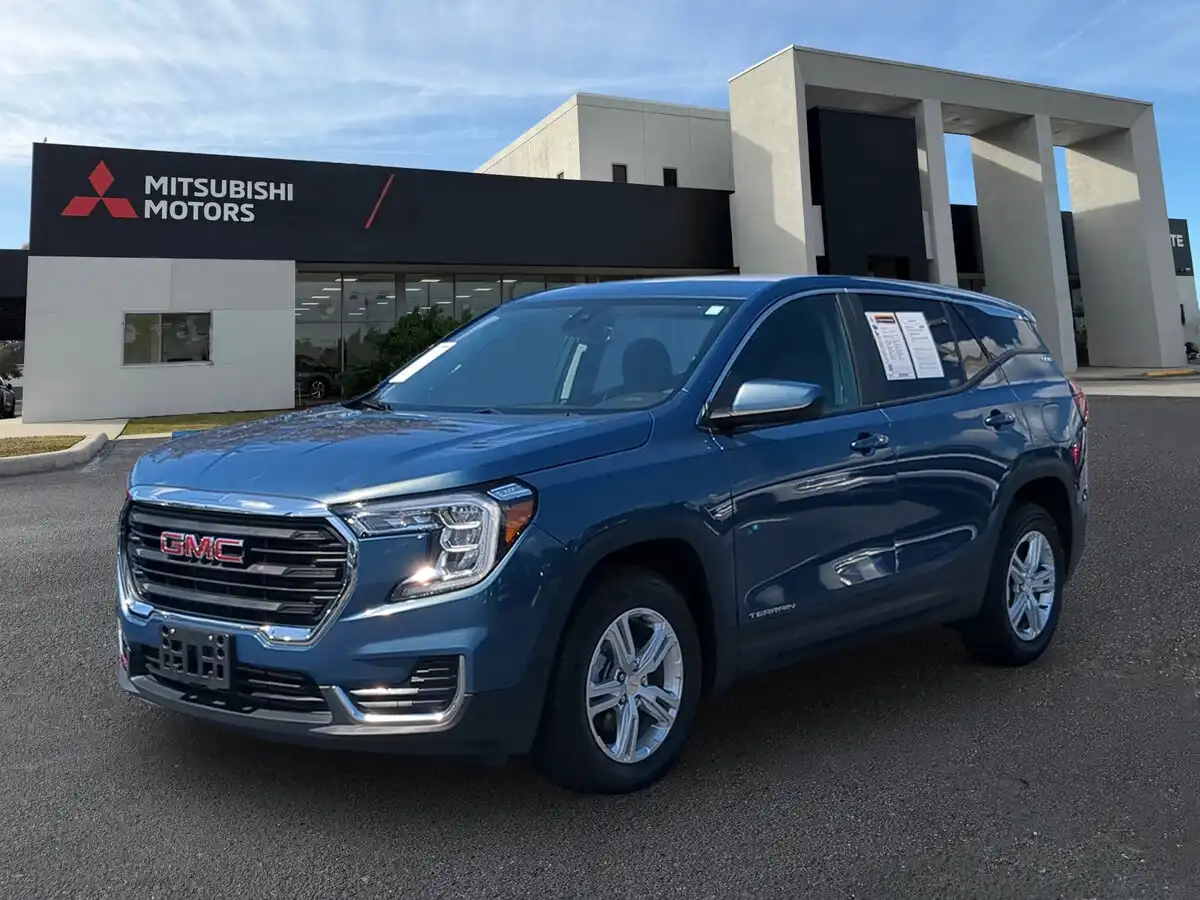 2024 GMC Terrain SLE AWD's photo