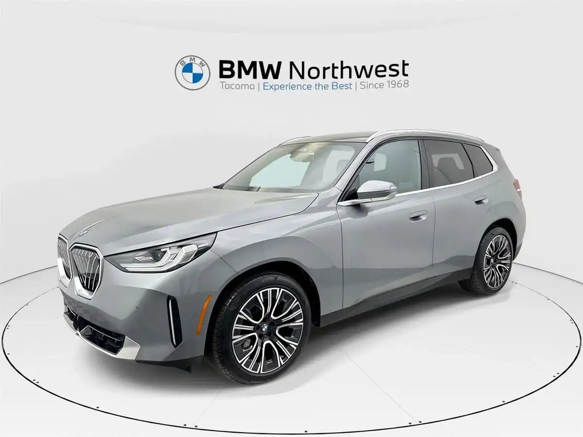 2025 BMW X3 30 xDrive's photo