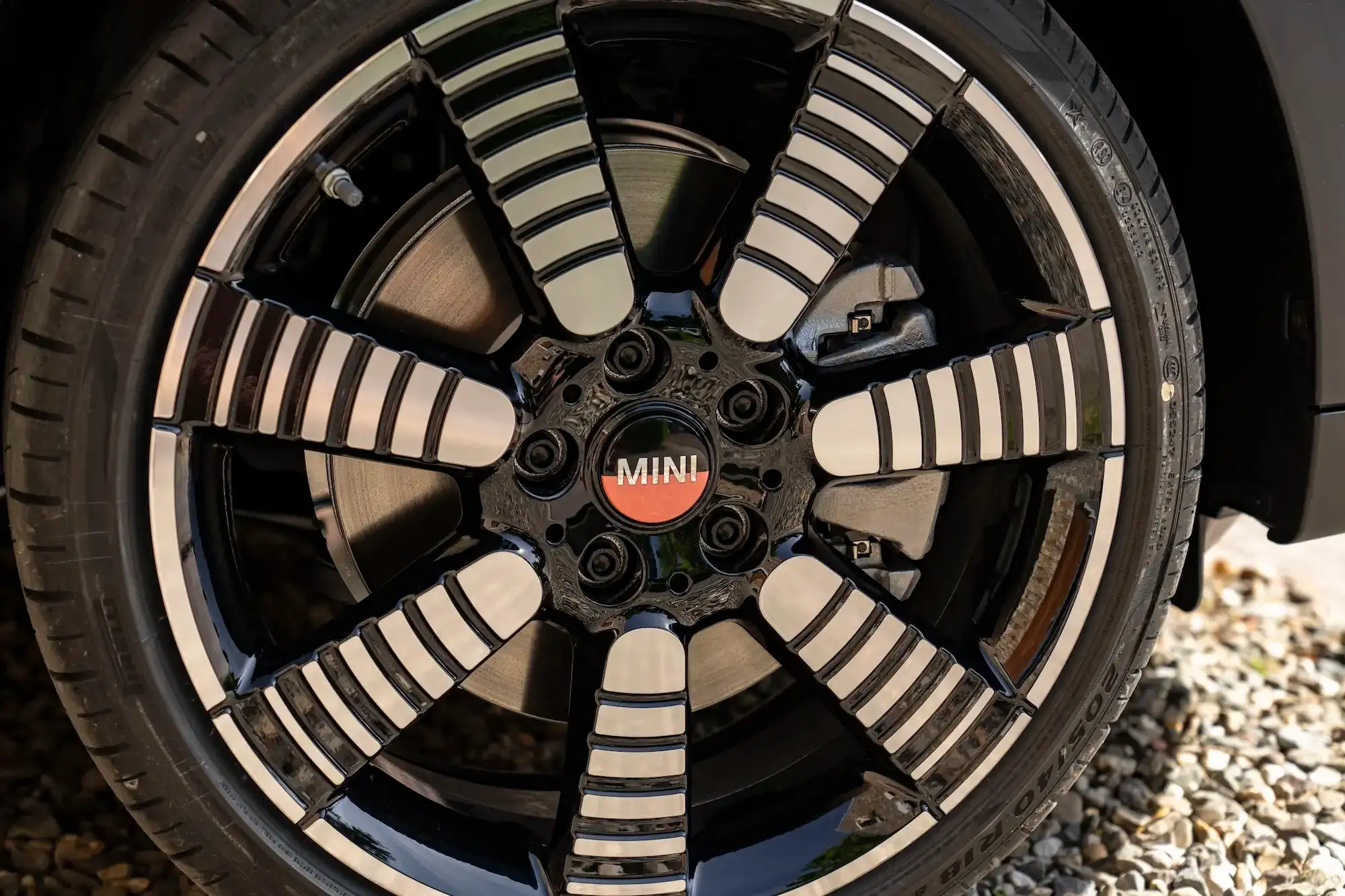 2027 MINI Countryman S ALL4's photo