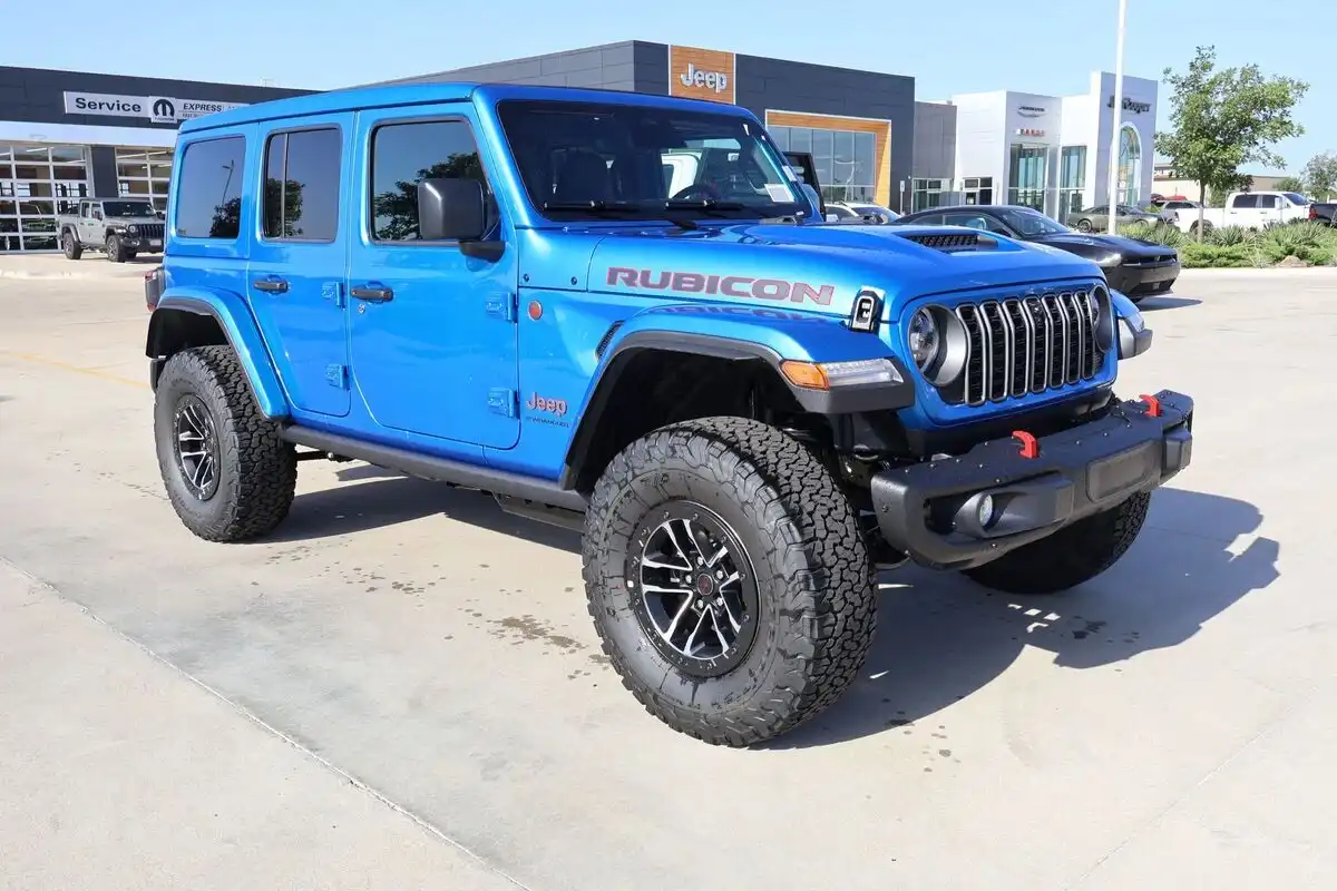 2026 Jeep Wrangler Rubicon X's photo