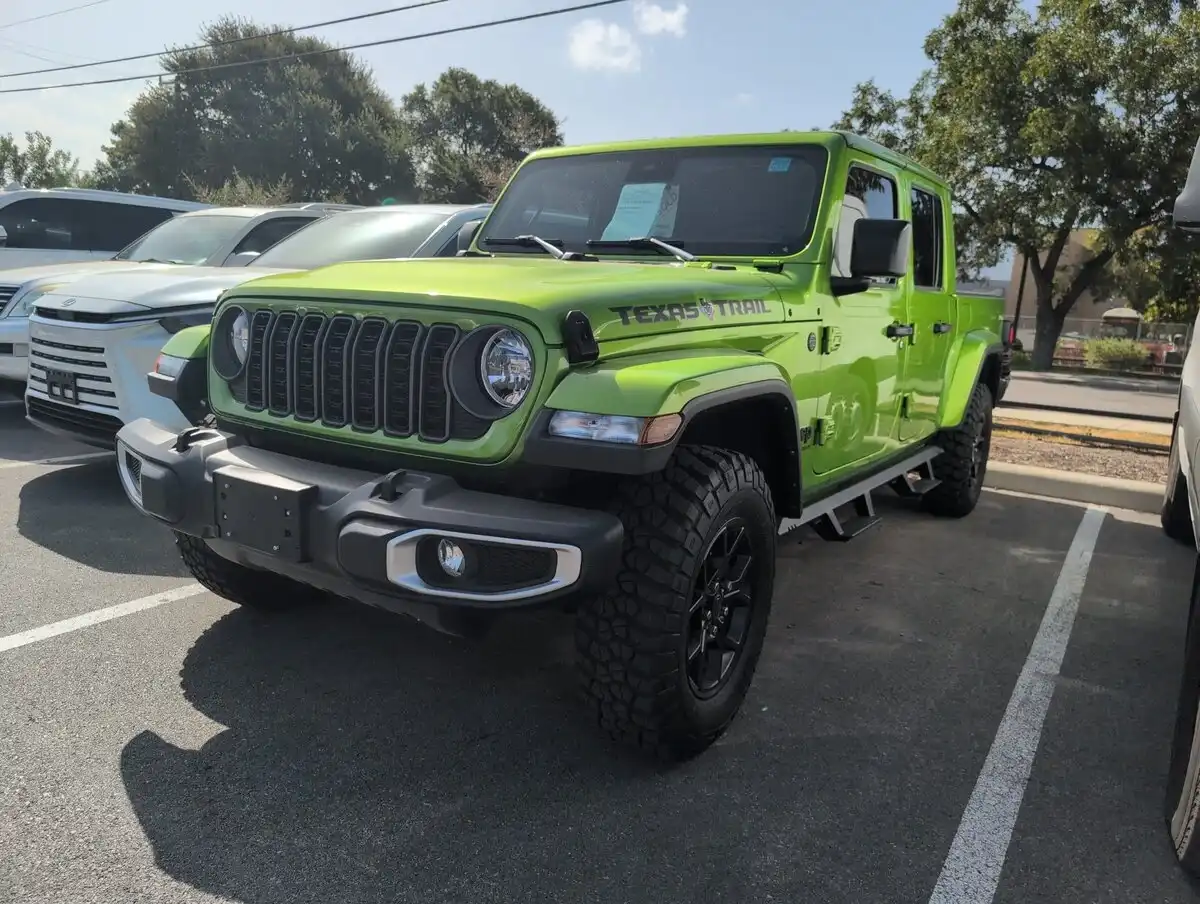 2025 Jeep Gladiator Texas Trail Auto's photo