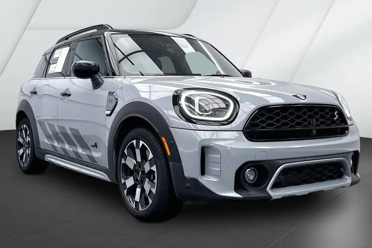 2024 MINI Countryman Cooper S ALL4's photo