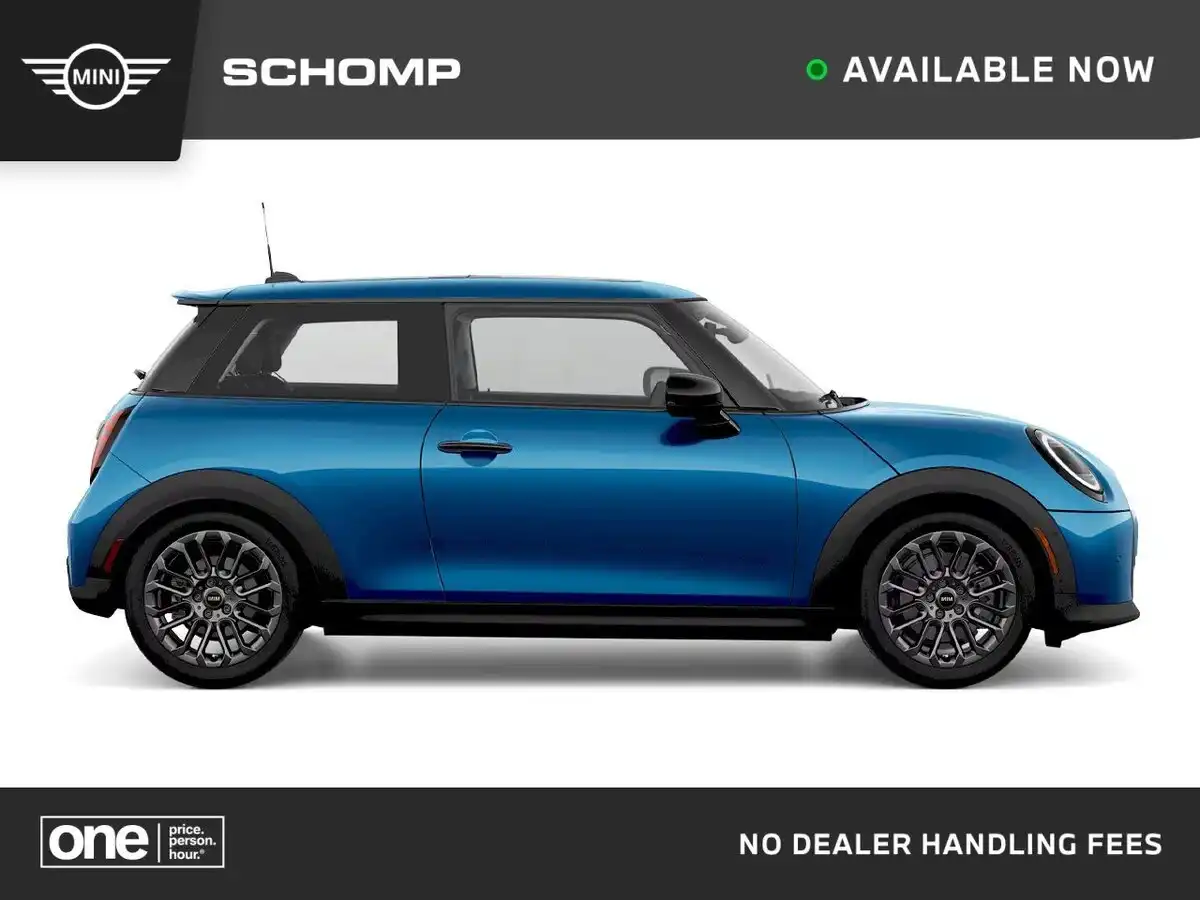 2026 MINI Hardtop's photo