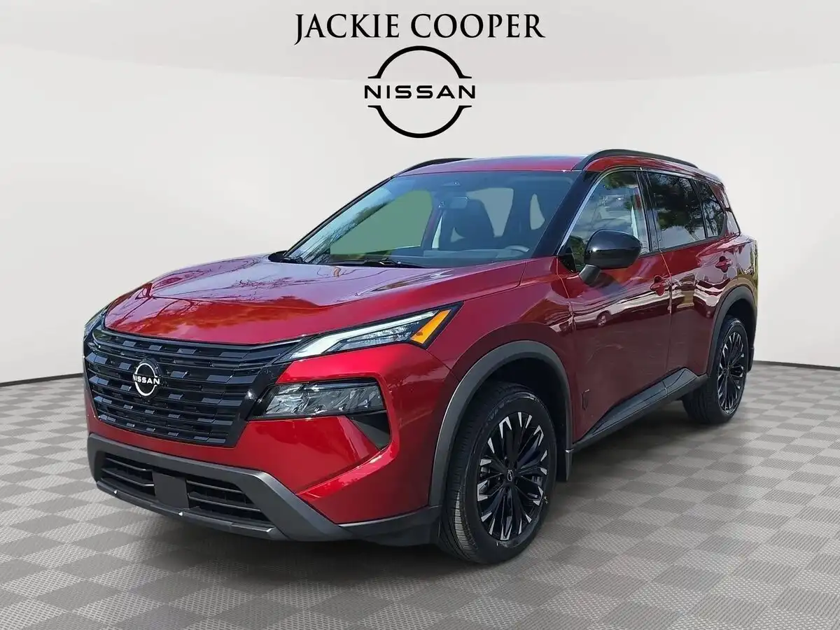 2026 Nissan Rogue Dark Armor's photo