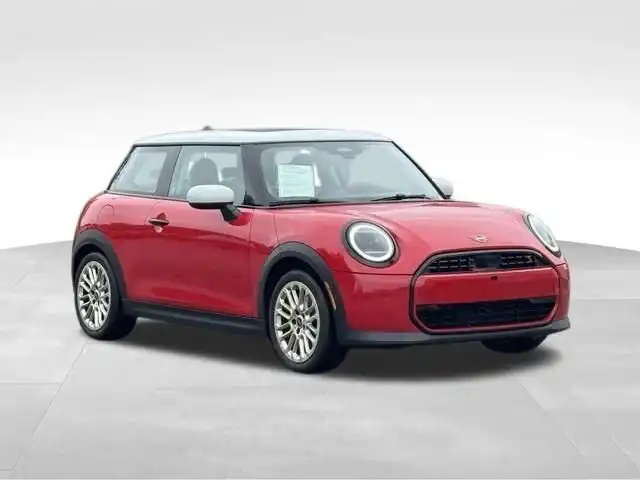 2026 MINI Hardtop Cooper S's photo