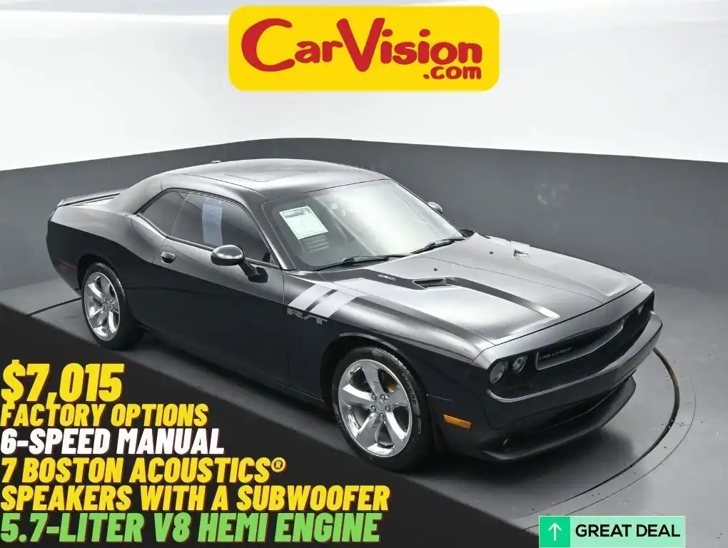 2013 Dodge Challenger R/T's photo