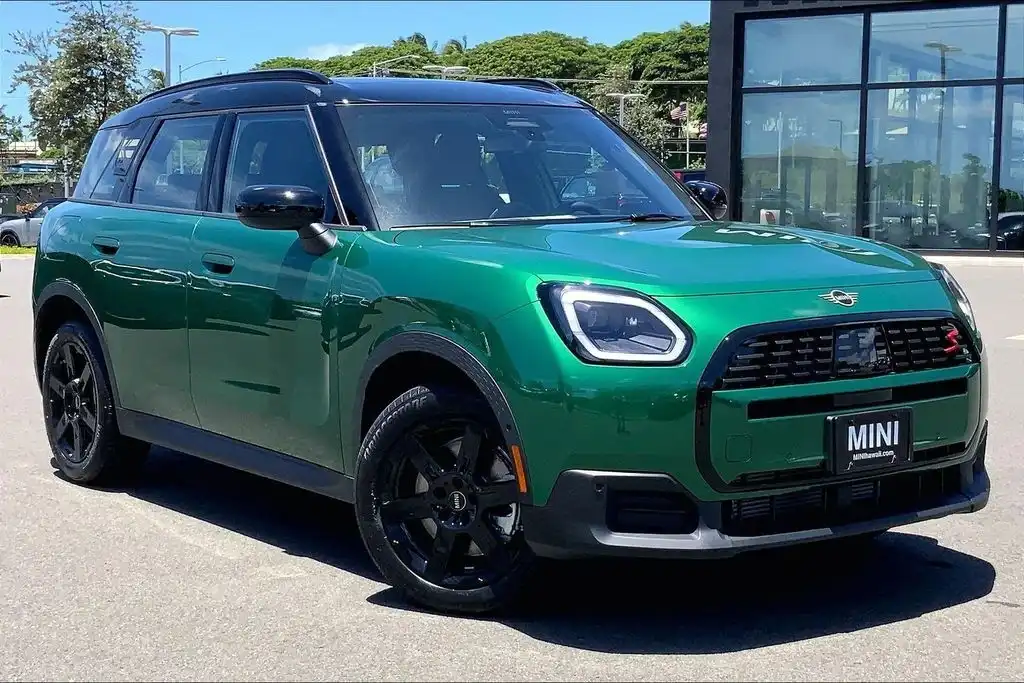 2027 MINI Countryman S ALL4's photo