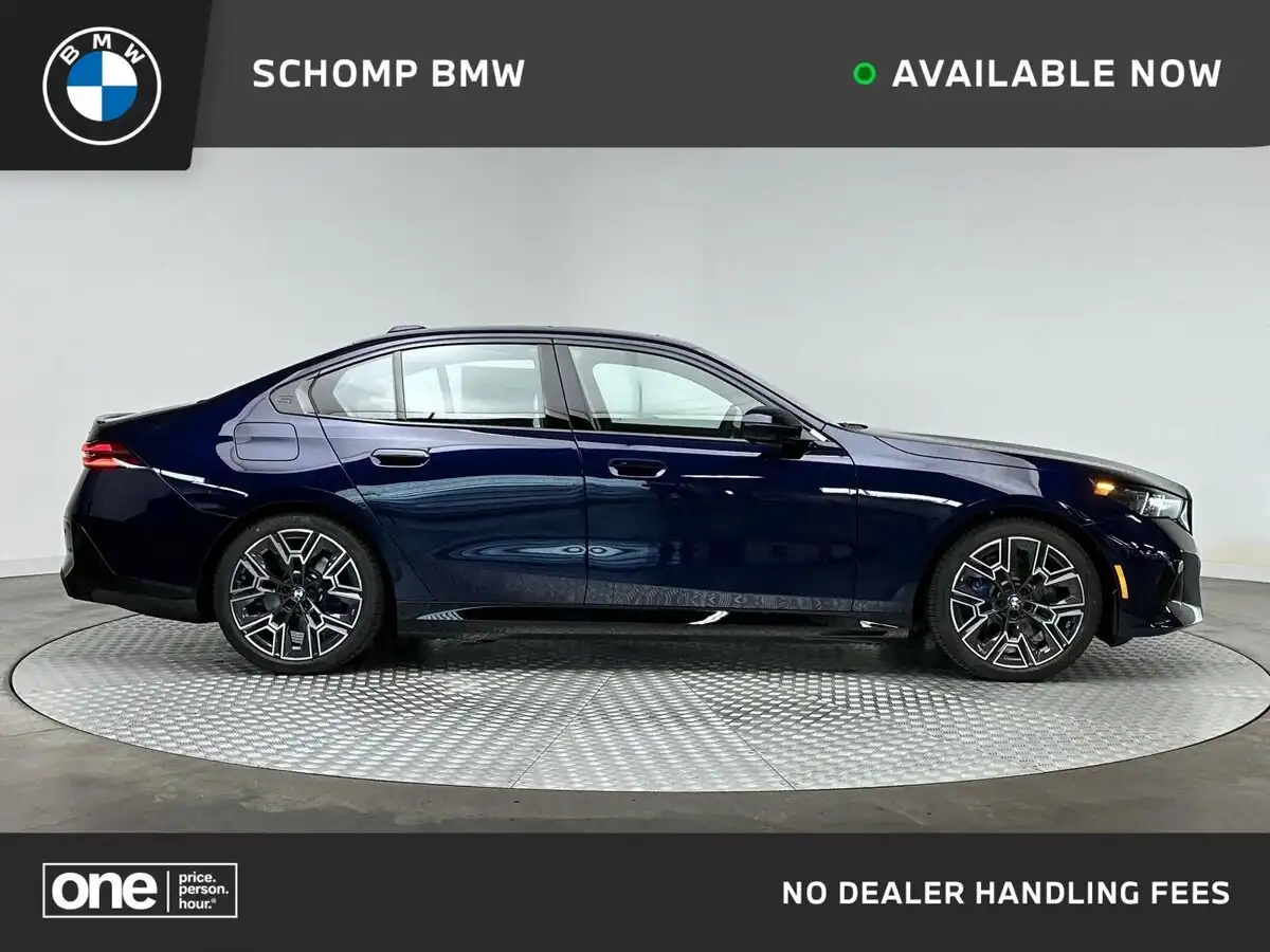 2027 BMW i5 xDrive40 Sedan's photo