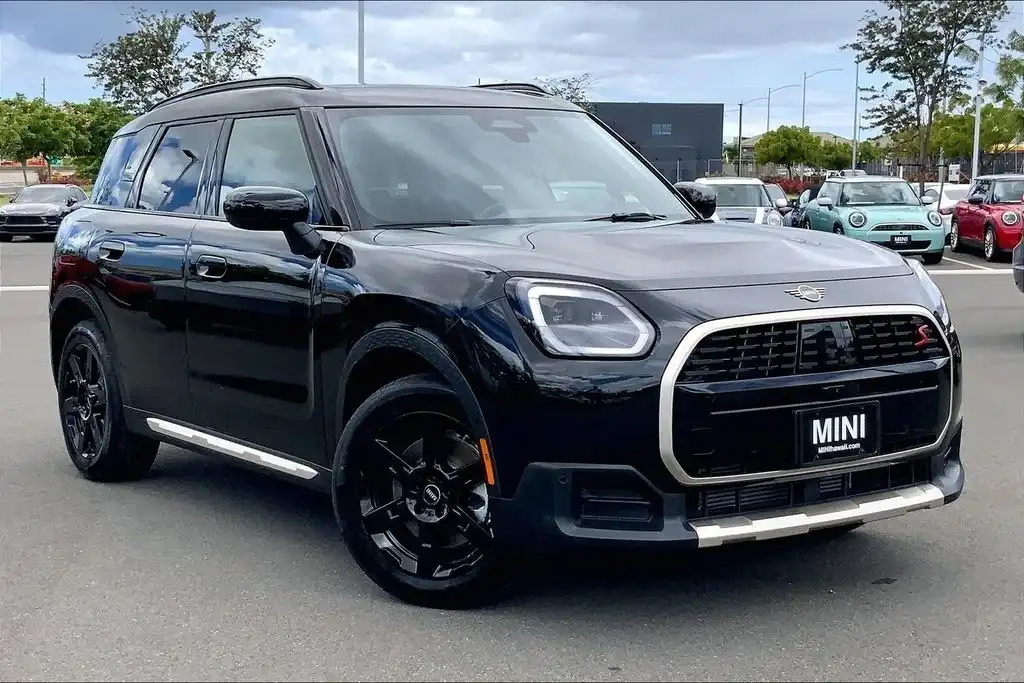 2027 MINI Countryman S ALL4's photo