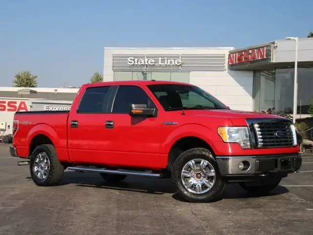 2010 Ford F-150 XLT 4WD SuperCrew 145 in's photo