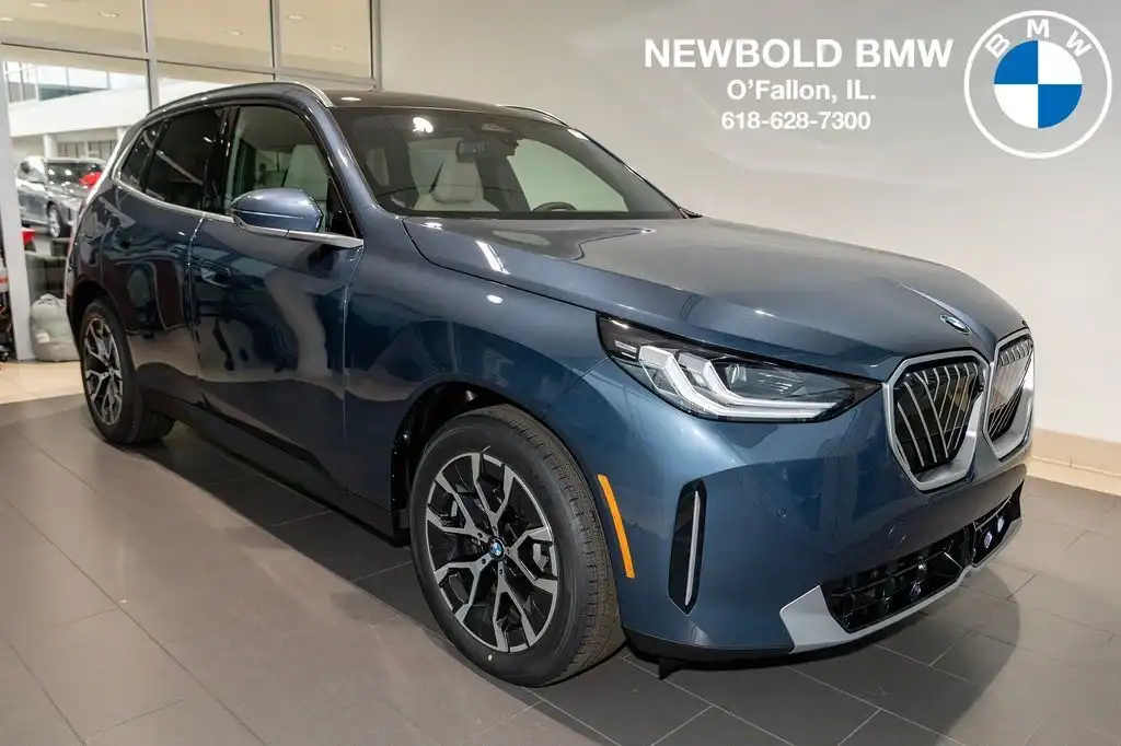 2026 BMW X3 30 XDRIVE's photo