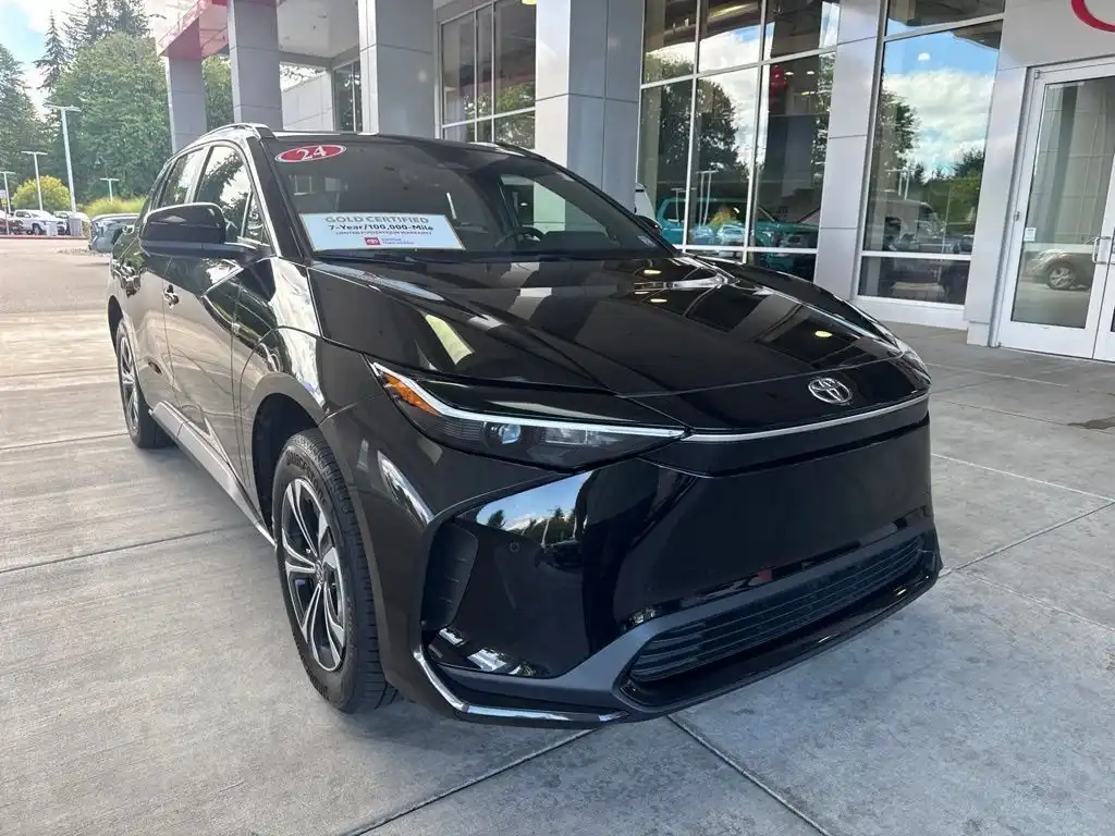 2024 Toyota bZ4X XLE AWD's photo