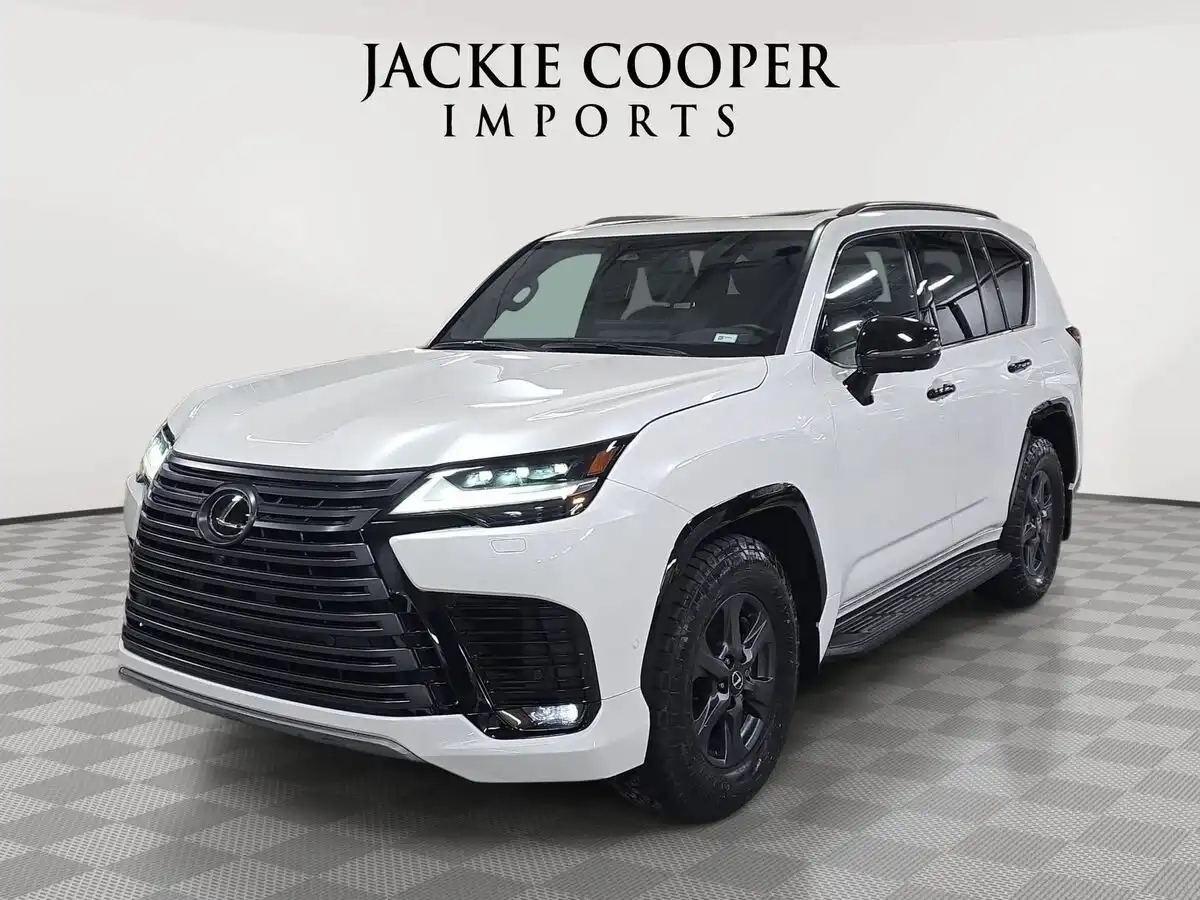 2025 Lexus LX 600 700h Overtrail's photo