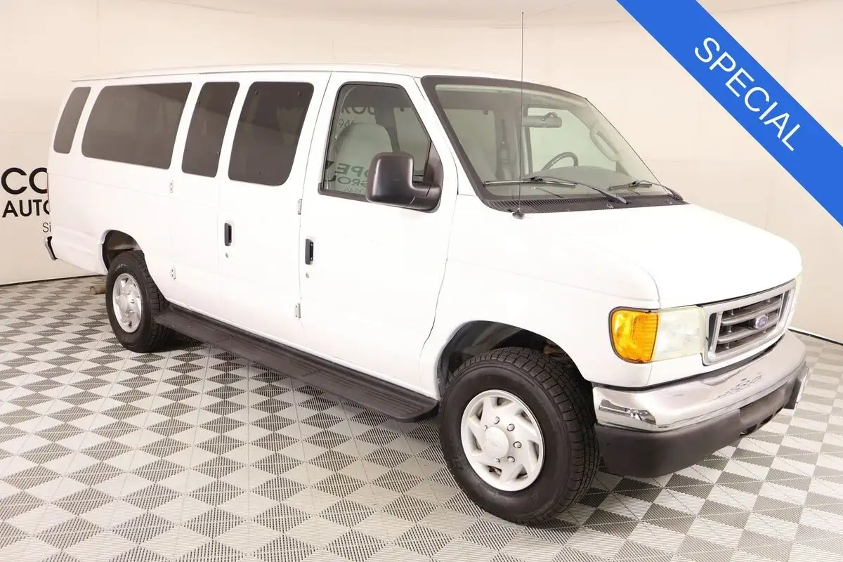 2007 Ford E-Series E-350 XL Super Duty Extended's photo