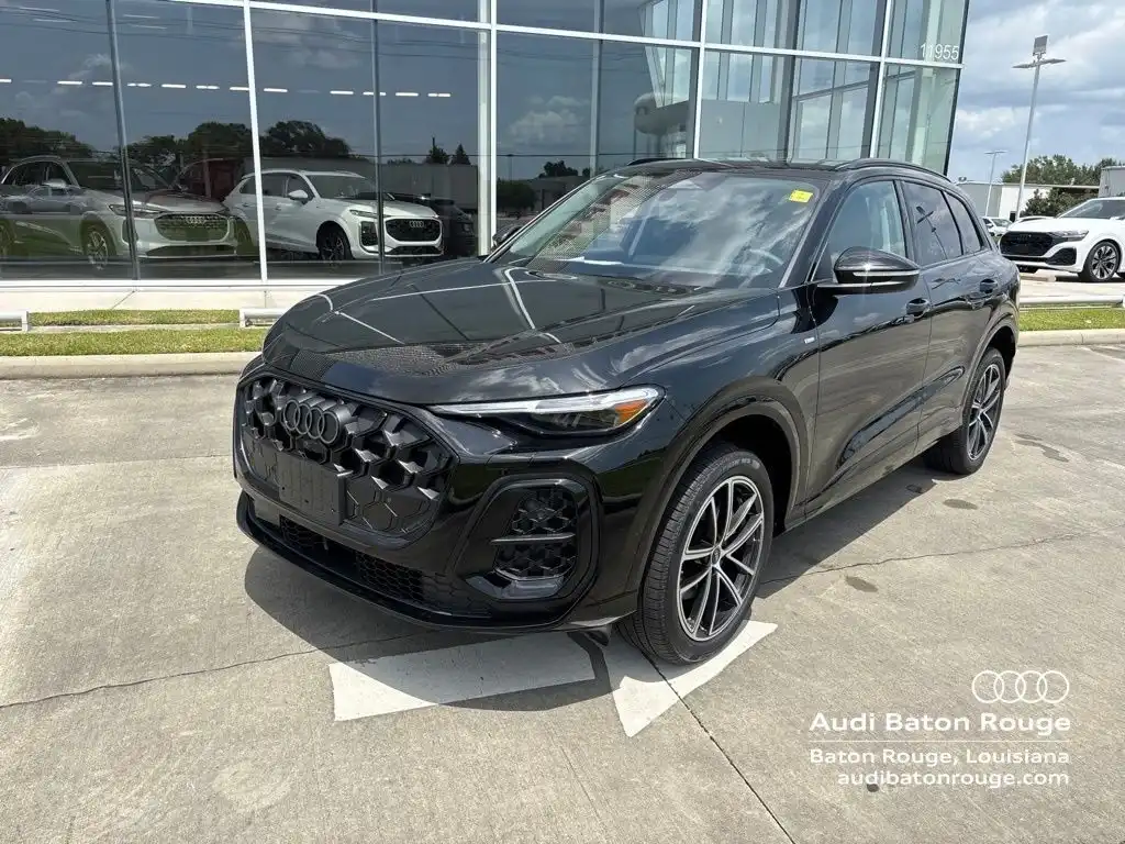 2026 Audi Q5 Premium Plus quattro's photo
