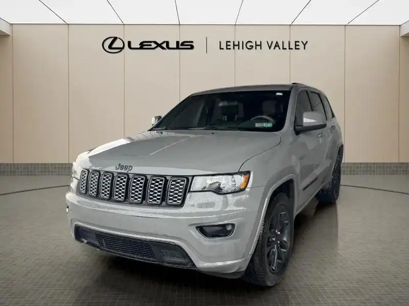 2021 Jeep Grand Cherokee Laredo X 4WD's photo