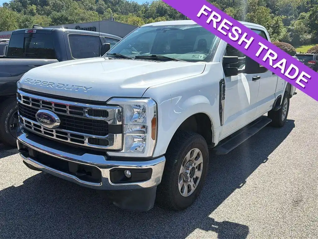 2024 Ford F-250 XLT 4WD Crew Cab 8' Box's photo