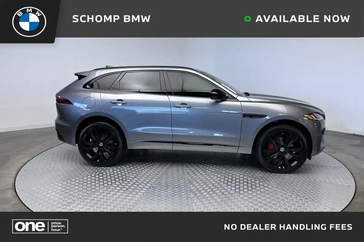 2024 Jaguar F-PACE P400 R-Dynamic S's photo