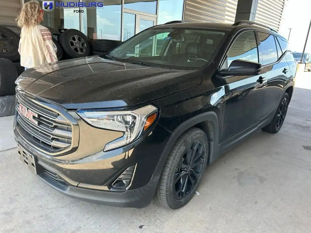 2021 GMC Terrain SLT FWD's photo
