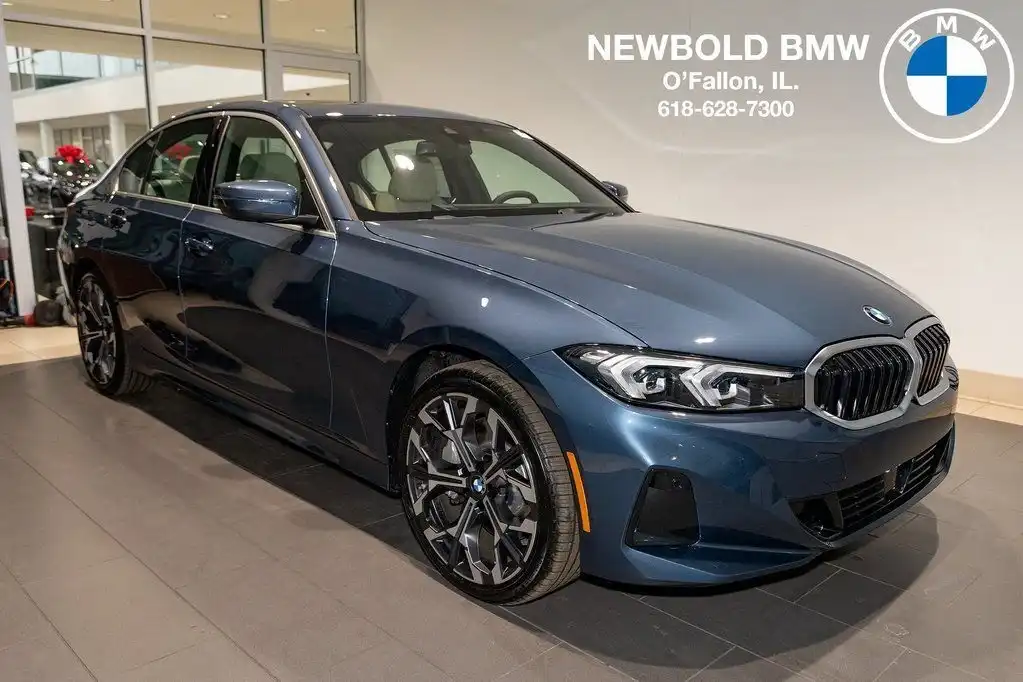 2026 BMW 3 Series 330i xDrive Sedan's photo