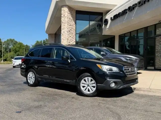 2017 Subaru Outback 2.5i Premium's photo