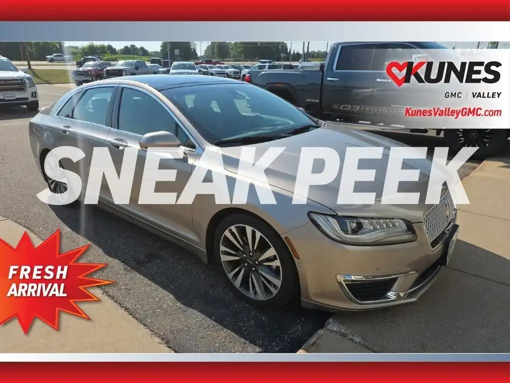 2020 Lincoln MKZ Reserve II AWD's photo