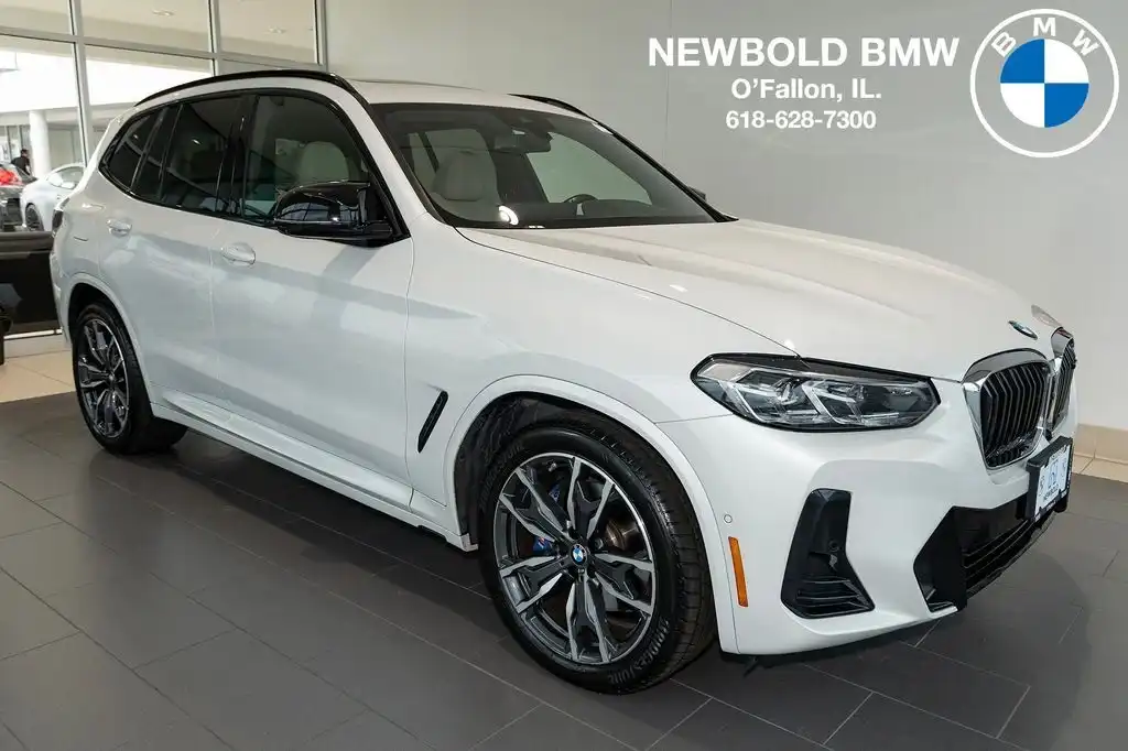 2024 BMW X3 M40i's photo