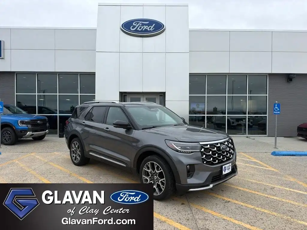 2025 Ford Explorer Platinum 4WD PL535's photo