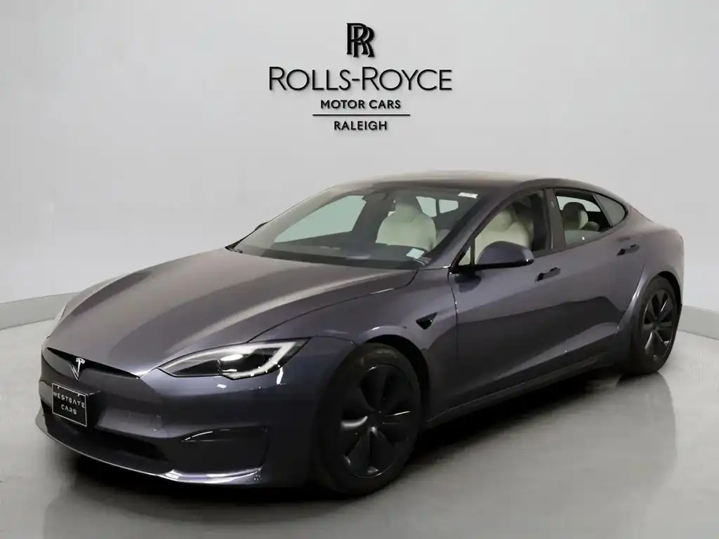 2023 Tesla Model S Standard Range's photo