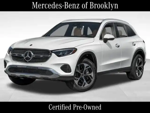 2025 Mercedes-Benz GLC GLC 350e 4MATIC's photo