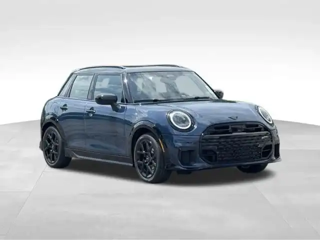 2026 MINI Hardtop Cooper S's photo