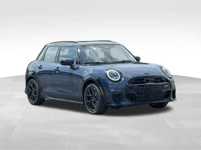 2026 MINI Hardtop Cooper S's photo
