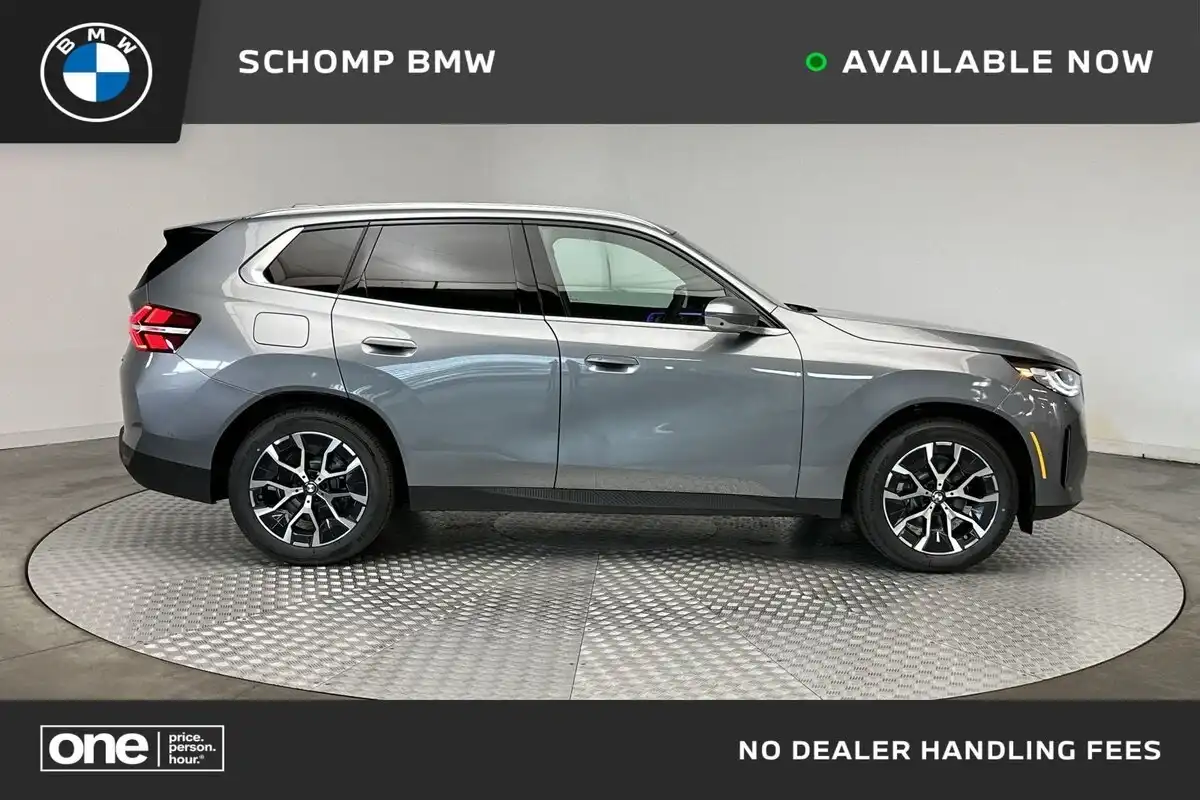 2026 BMW X3 30 xDrive's photo