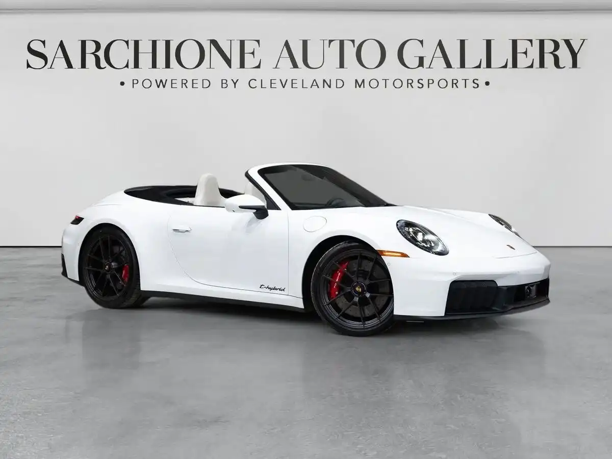 2026 Porsche 911 Carrera GTS Cabriolet's photo