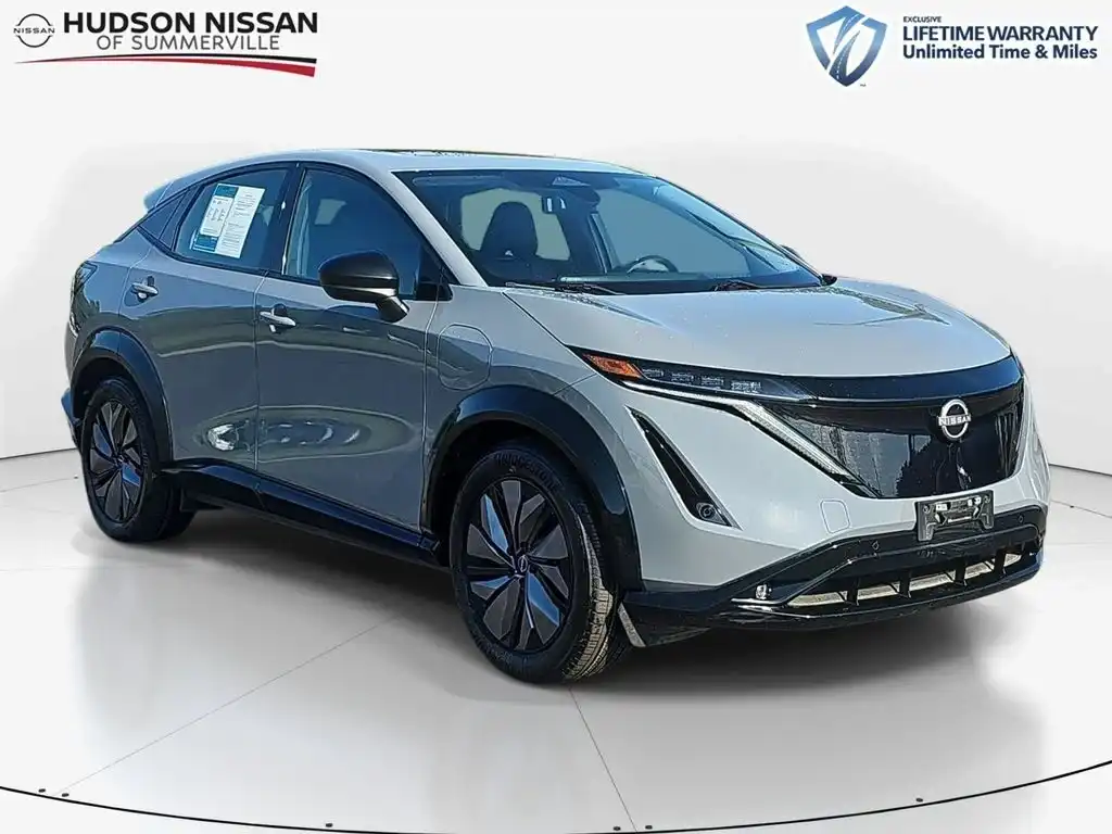 2024 Nissan Ariya Evolve+ AWD's photo