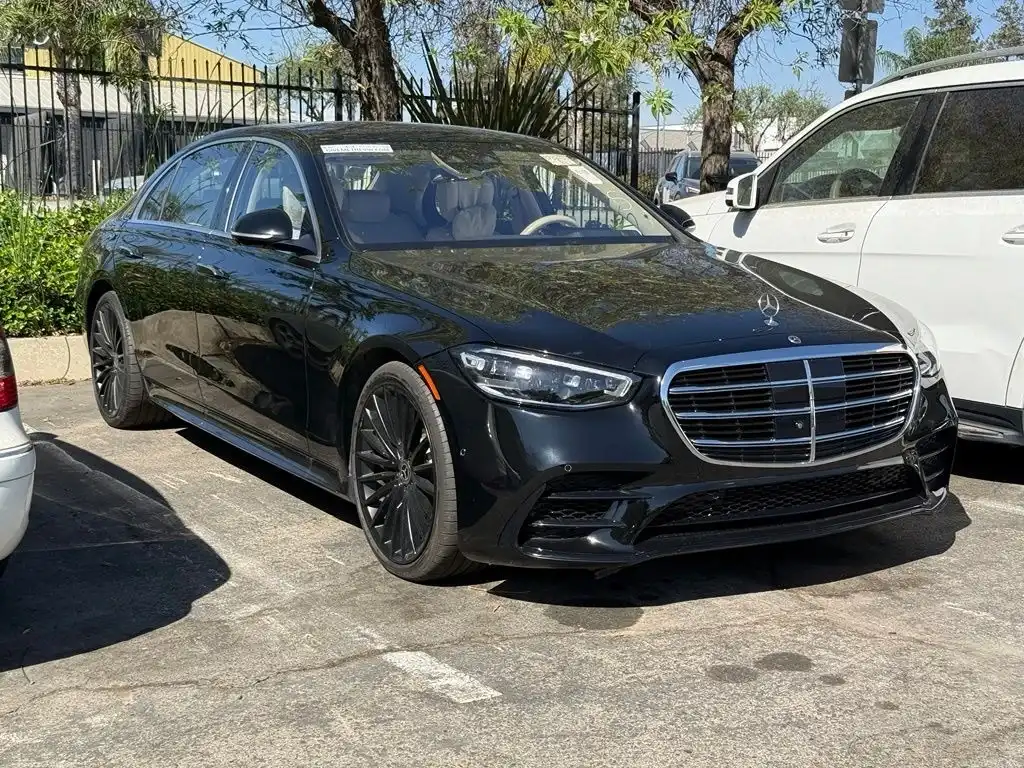 2022 Mercedes-Benz S-Class S580 4MATIC's photo