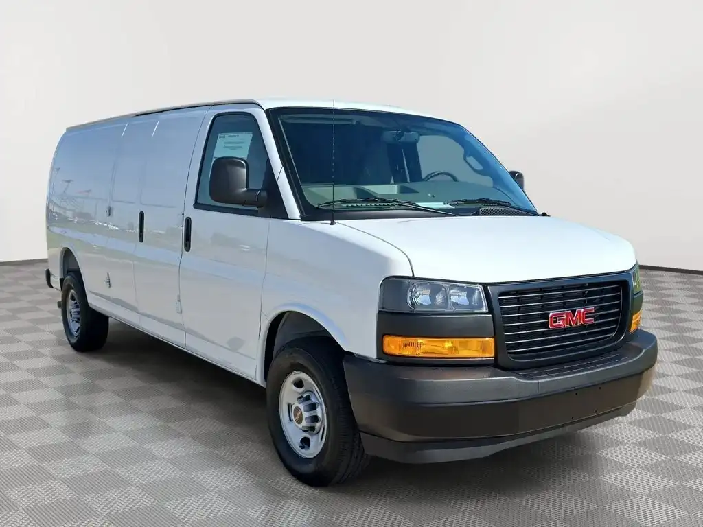 2026 GMC Savana 3500 Ext WB's photo