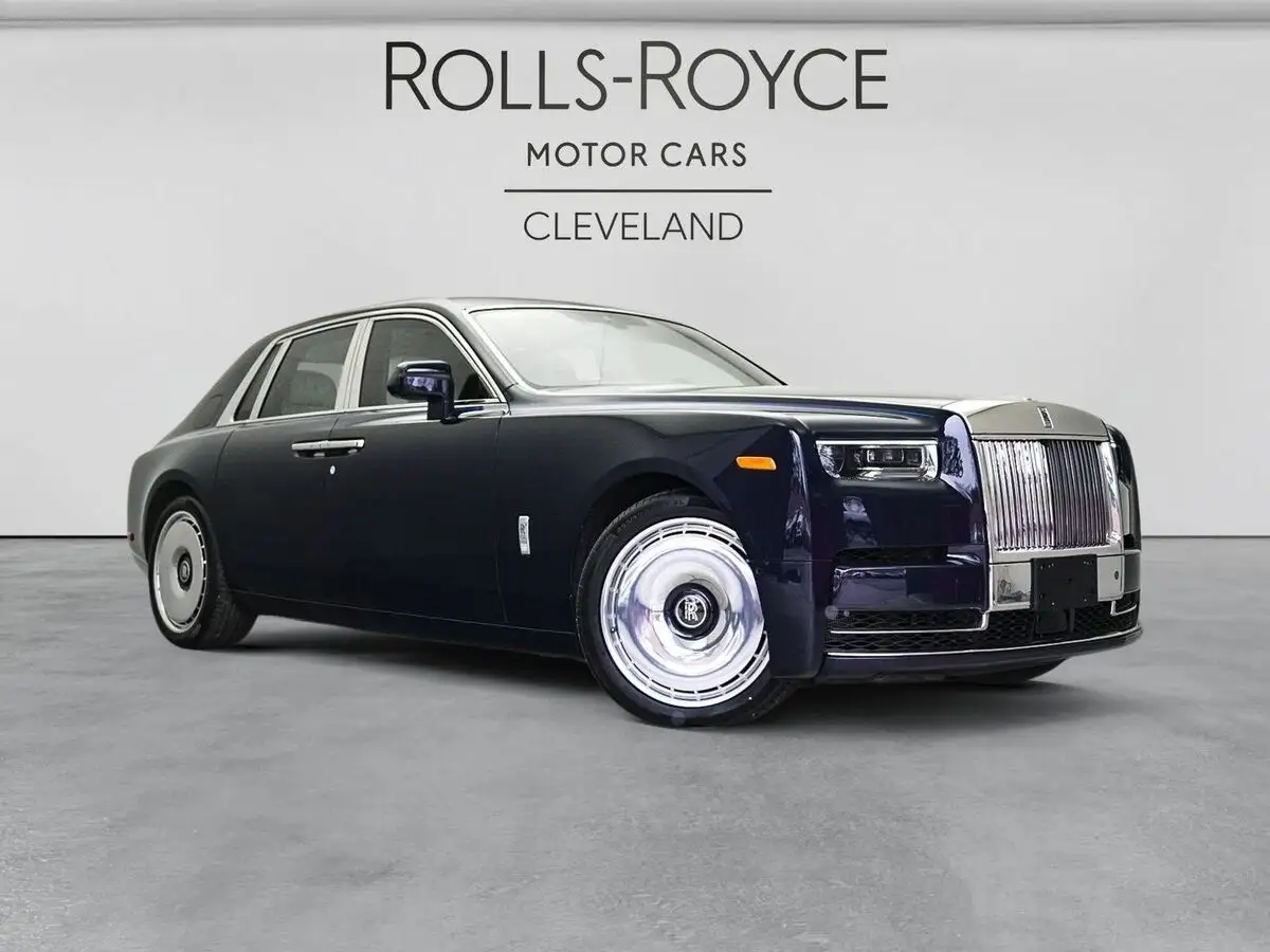 2026 Rolls-Royce Phantom Base photo 1