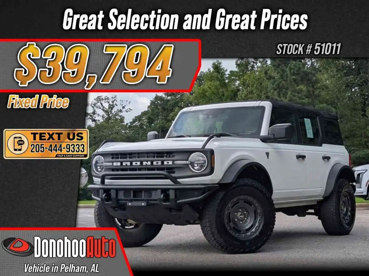 2025 Ford Bronco Base 4x4's photo