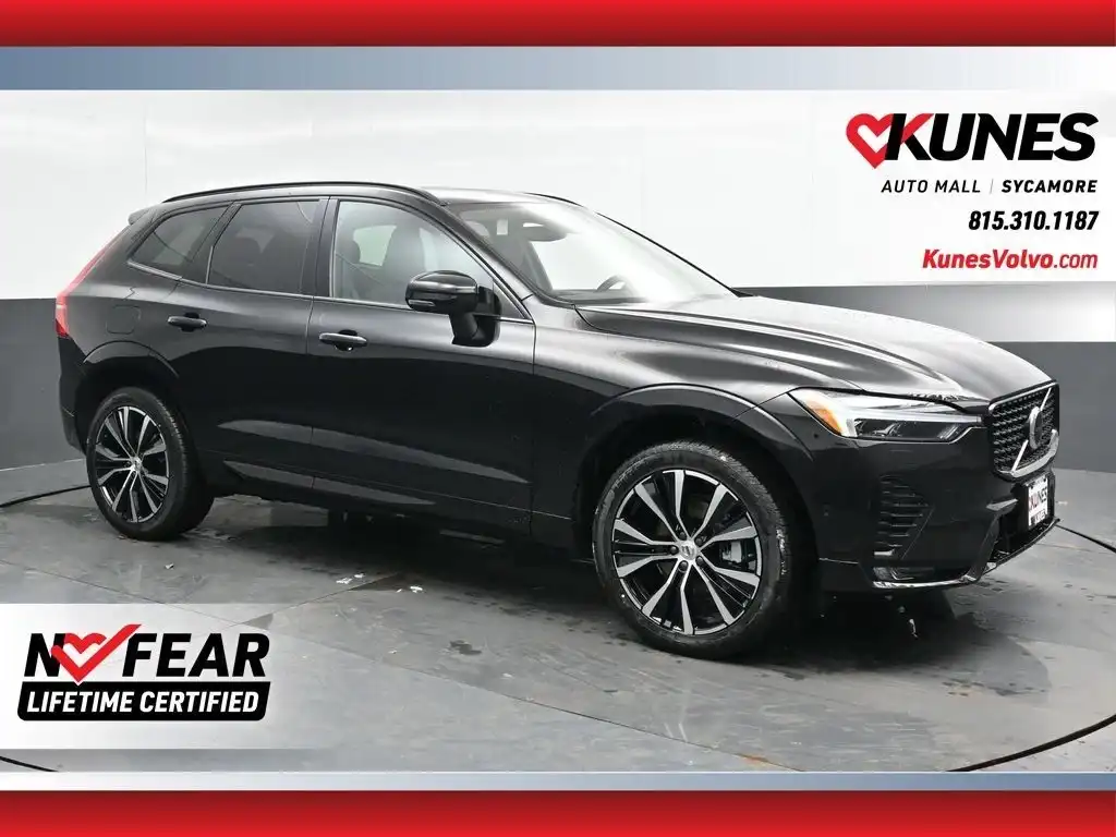 2025 Volvo XC60 B5 Plus Dark AWD's photo
