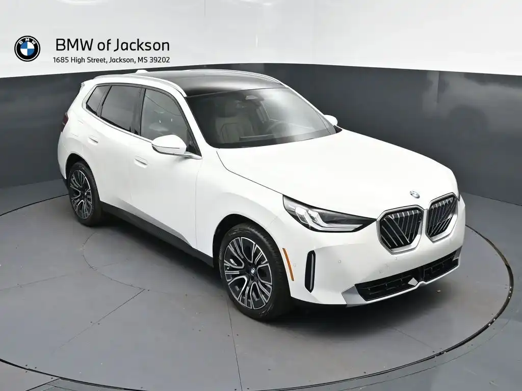 2026 BMW X3 30 XDRIVE's photo