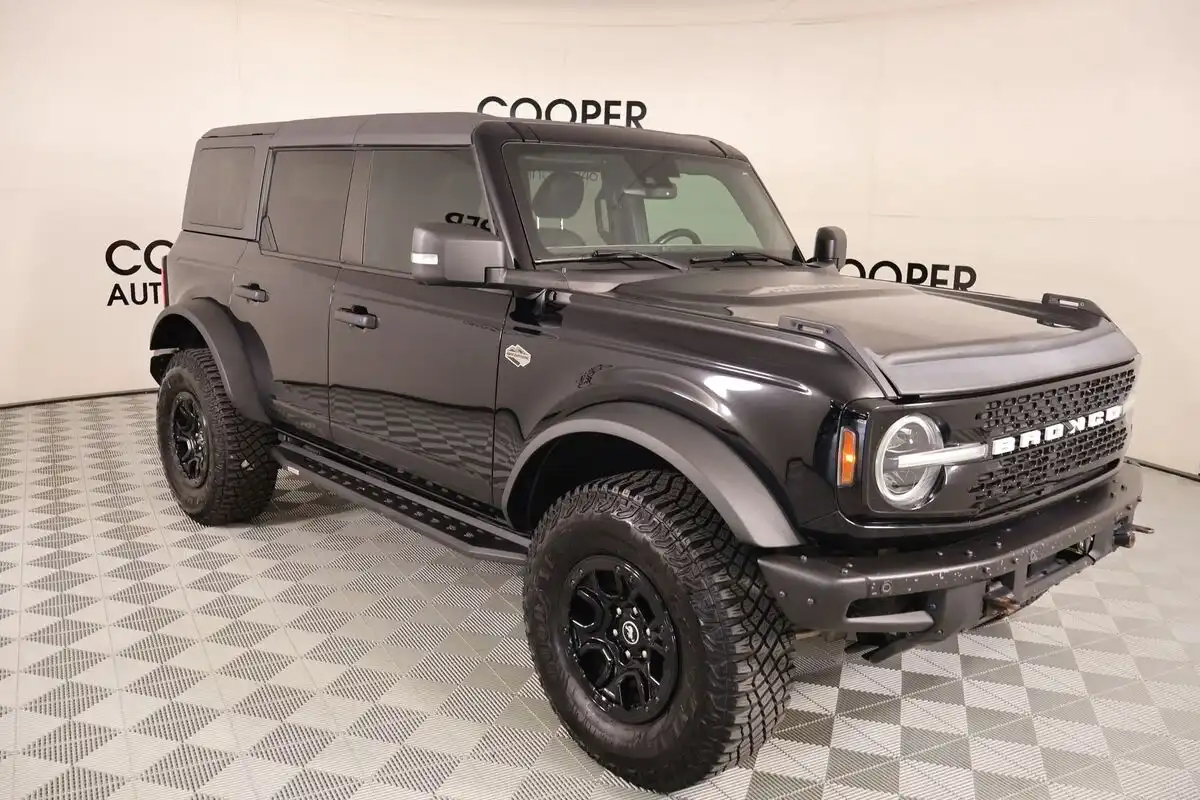2022 Ford Bronco Wildtrak 4x4's photo