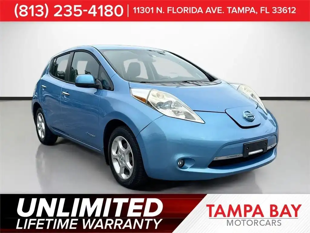2013 Nissan Leaf SV's photo