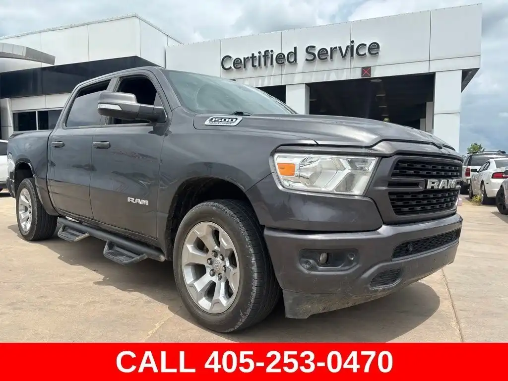 2022 RAM 1500 Big Horn/Lone Star 4x4 Crew Cab 5'7's photo
