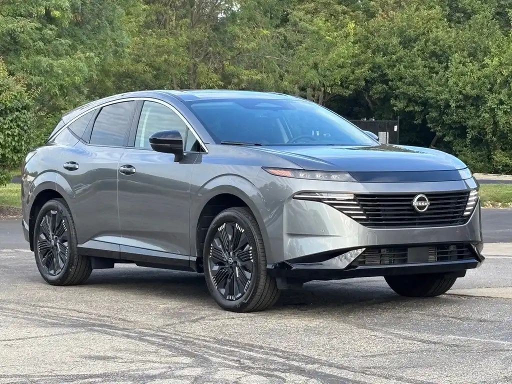 2026 Nissan Murano Platinum AWD's photo